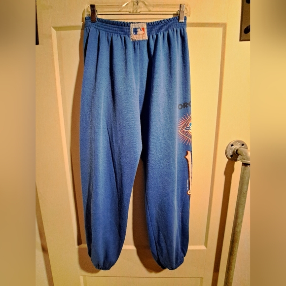 *read* Vintage 92 Toronto Blue Jays sweat pants - Picture 14 of 14